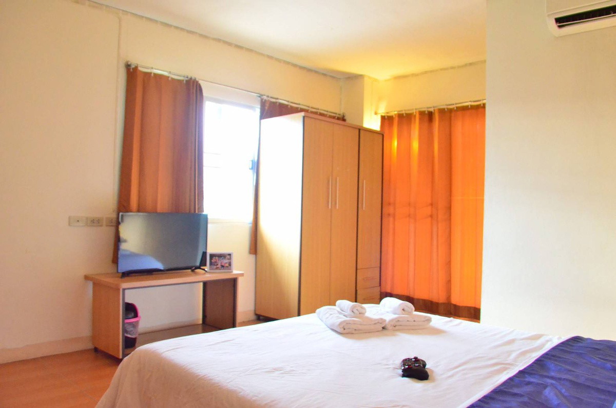 1 Bed Condo · Bang Kapi, bangkok — photo 2