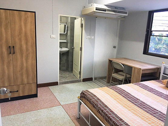 1 Bed Condo · Dusit, bangkok — photo 2
