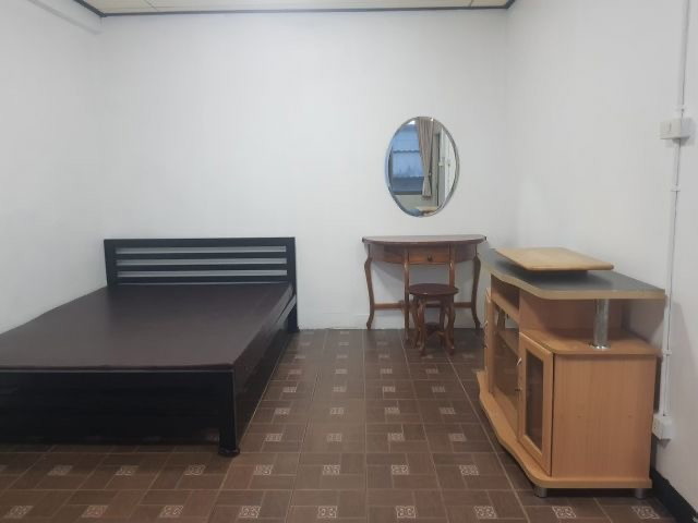 1 Bed Condo · Khlong San, bangkok — photo 2