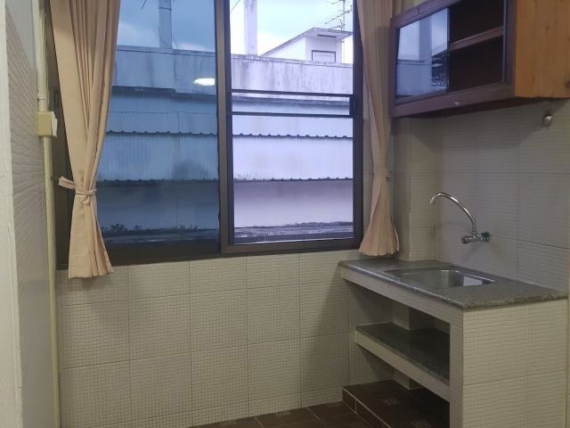 1 Bed Condo · Khlong San, bangkok — photo 4