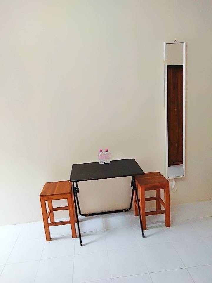 1 Bed Condo — photo 3