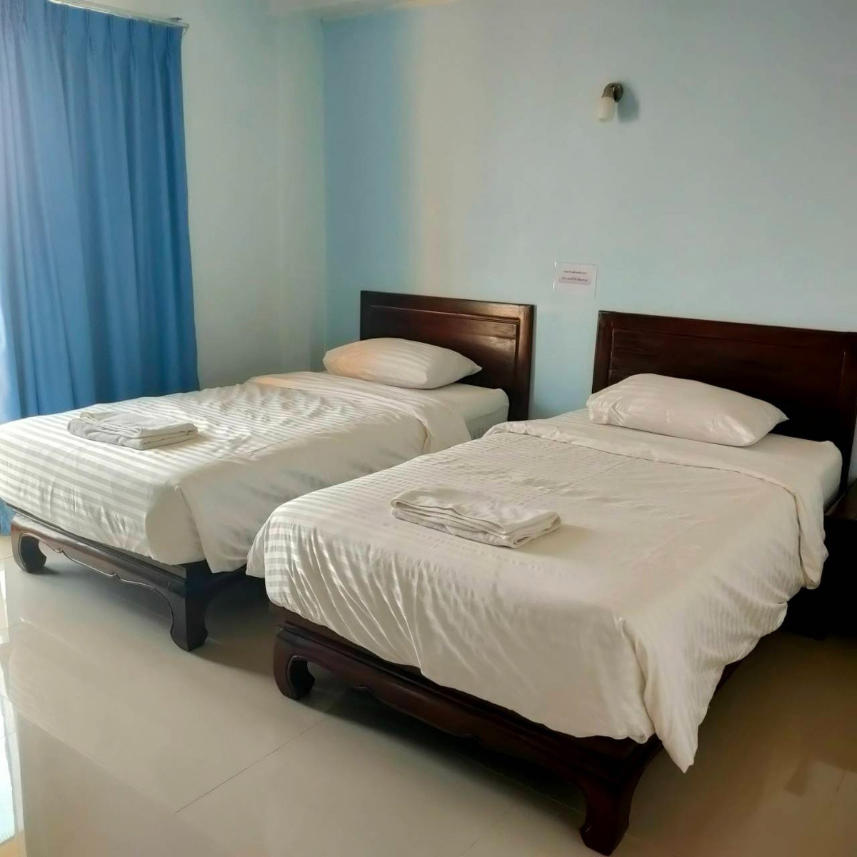 1 Bed Condo — photo 3