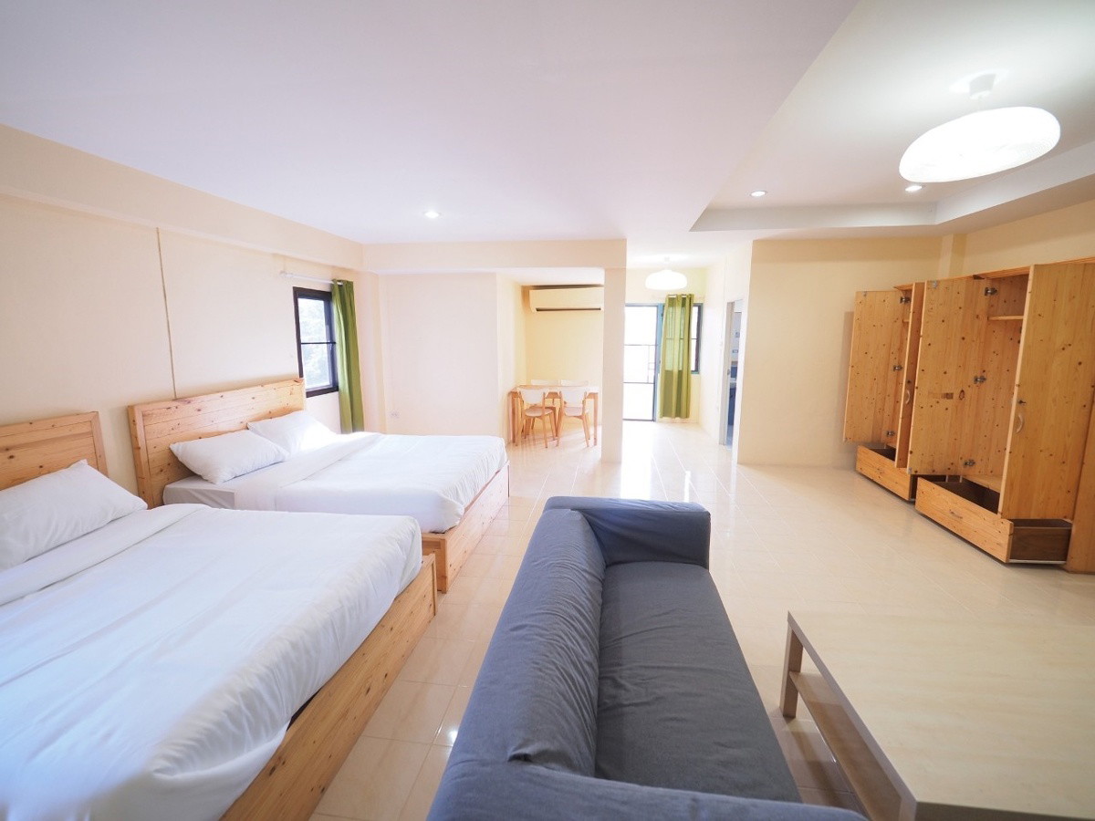 1 Bed Condo · Mueang Chon Buri, chon_buri — photo 2