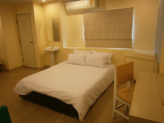 1 Bed Condo · Bang Rak, bangkok — photo 2