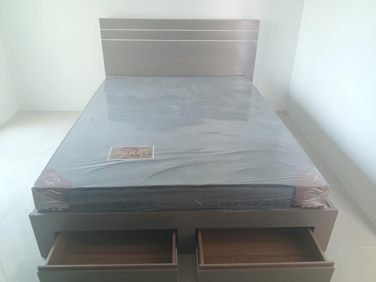 1 Bed Condo — photo 3