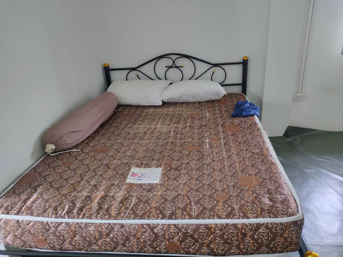 1 Bed Condo — photo 3