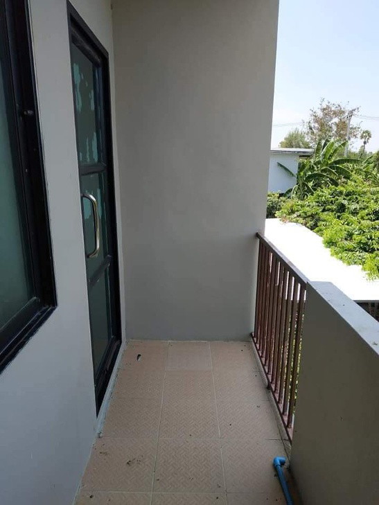 1 Bed Condo — photo 4