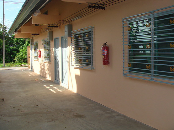 1 Bed Condo — photo 1