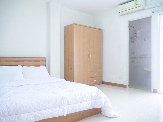 1 Bed Condo · Wang Thonglang, bangkok — photo 1