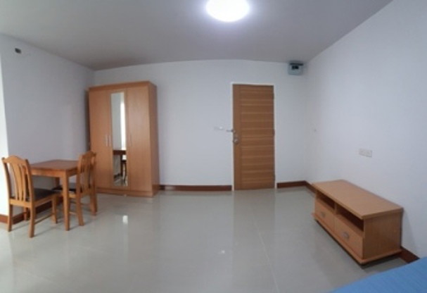 1 Bed Condo · Wang Thonglang, bangkok — photo 4