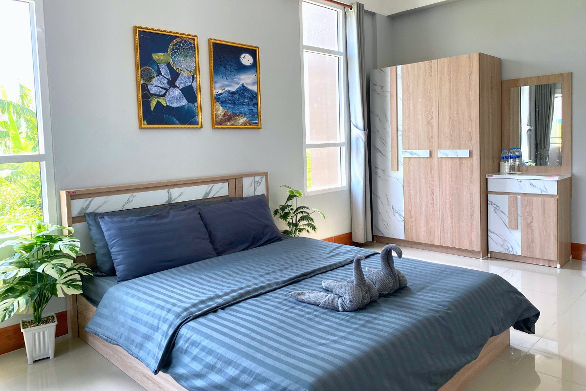 1 Bed Condo — photo 5