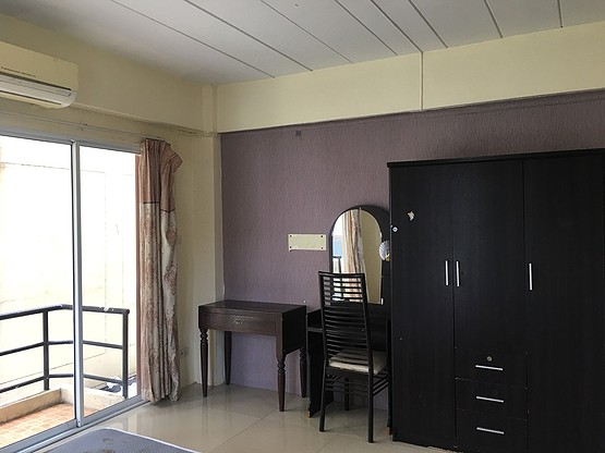 Condo · Mueang Chon Buri, chon_buri — photo 1