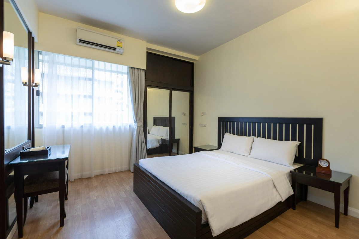 1 Bed Condo · Watthana, bangkok — photo 2