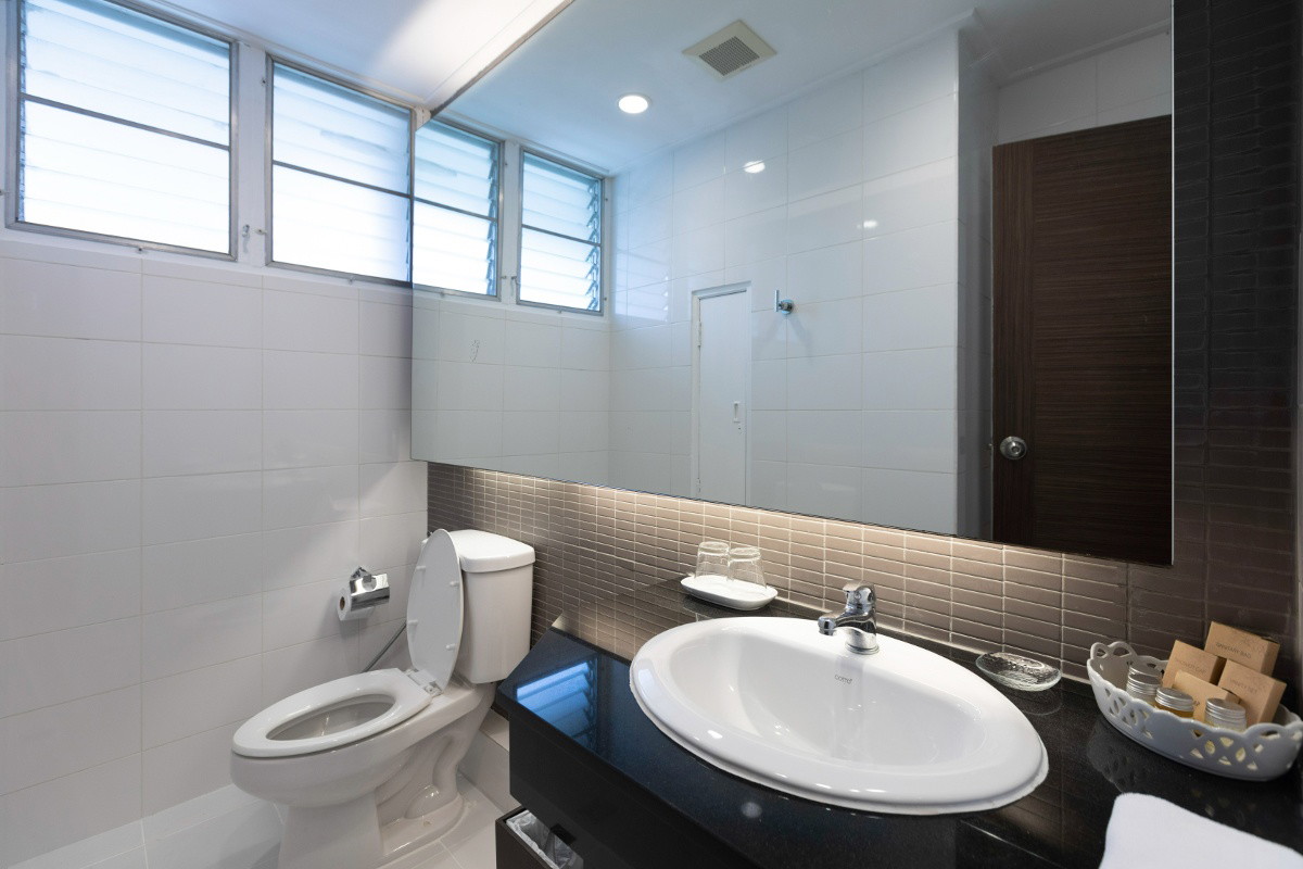 1 Bed Condo · Watthana, bangkok — photo 3
