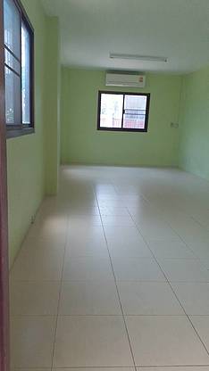 1 Bed Condo · Bangkok Noi, bangkok — photo 3