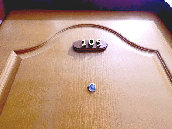 1 Bed Condo — photo 2