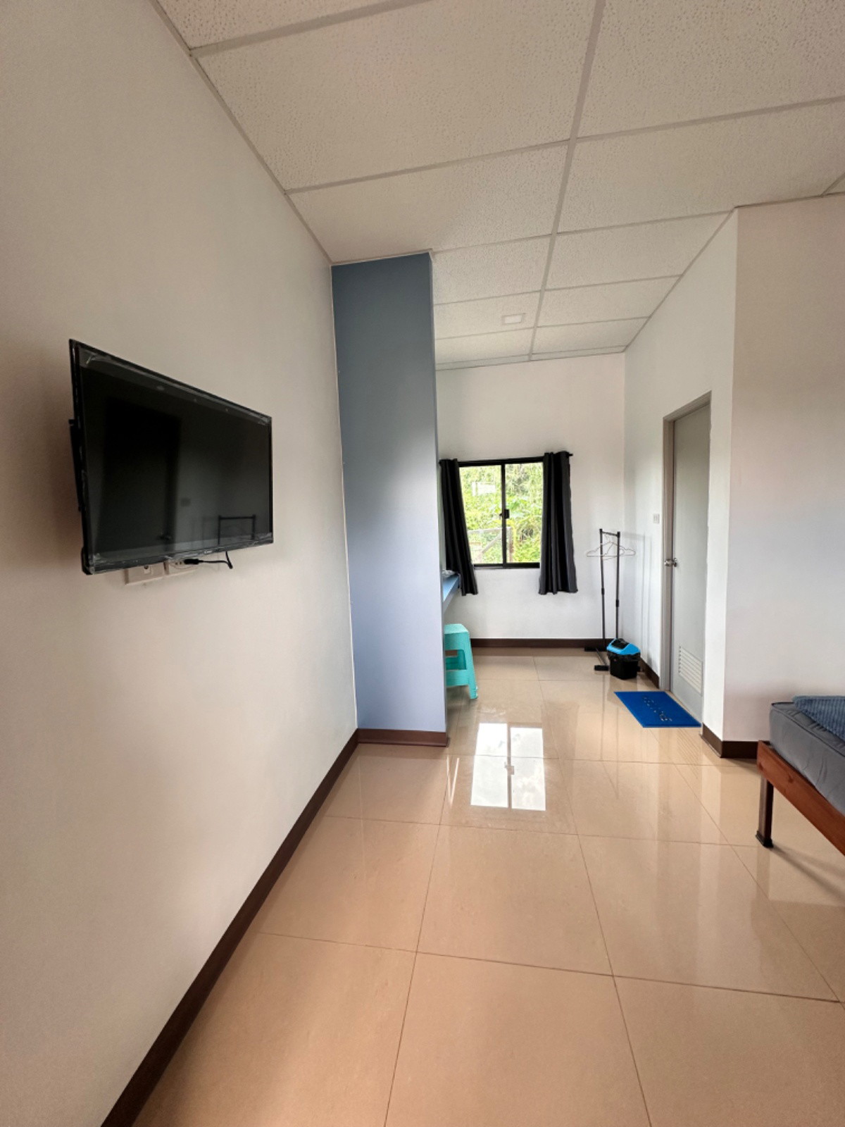 1 Bed Condo — photo 5