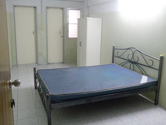 1 Bed Condo · Wang Thonglang, bangkok — photo 2