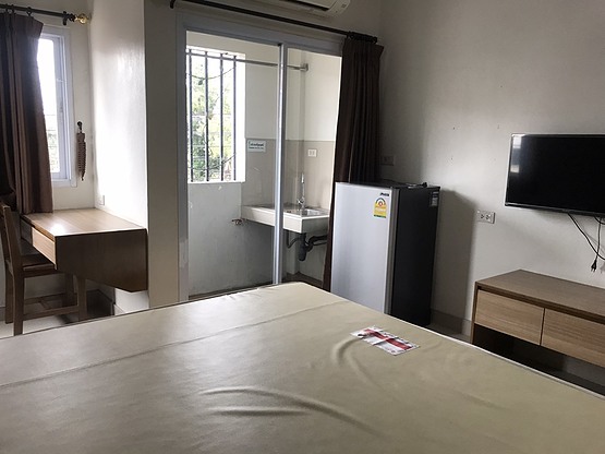 1 Bed Condo — photo 5