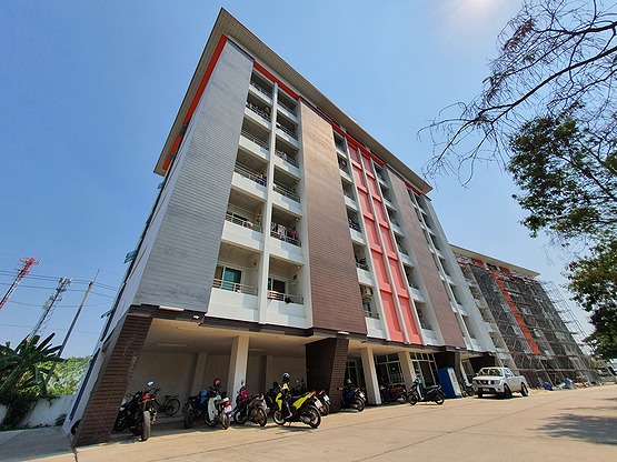 Condo — photo 1