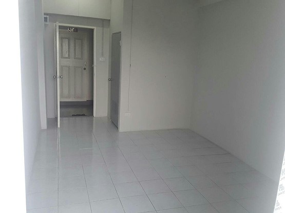Condo · Nong Khaem, bangkok — photo 1