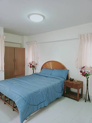 1 Bed Condo · Khlong Toei, bangkok — photo 2