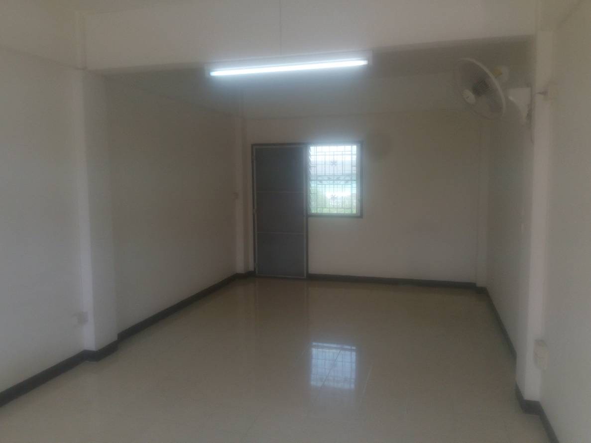 Condo · pathum_thani — photo 4