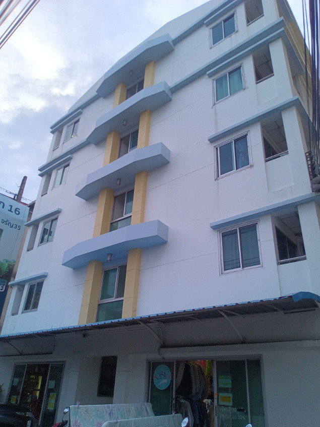 Condo · Bangkok Noi, bangkok — photo 1