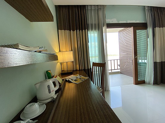 1 Bed Condo — photo 2
