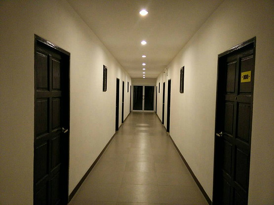 1 Bed Condo — photo 3