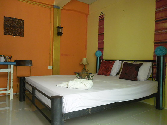1 Bed Condo · Bang Kapi, bangkok — photo 2