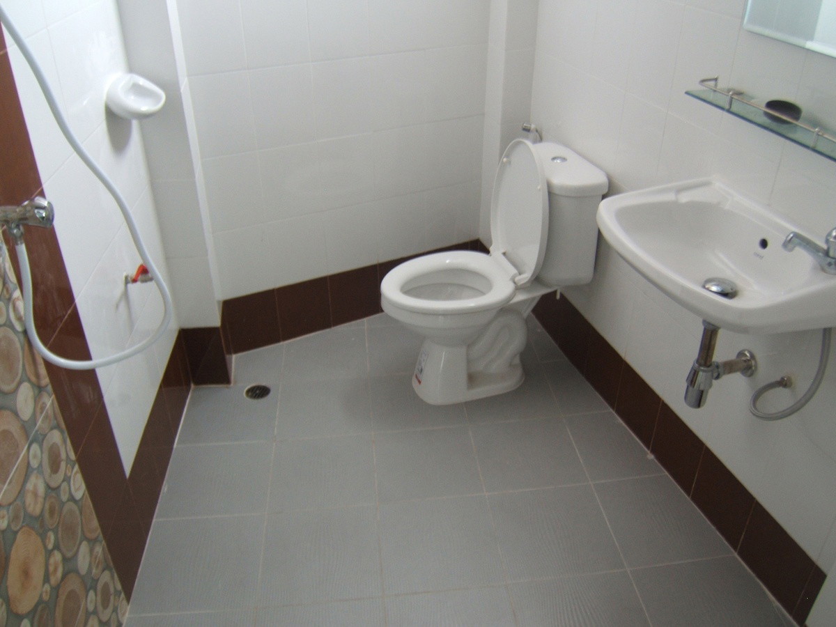 1 Bed Condo — photo 3