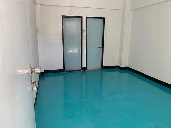1 Bed Condo — photo 2
