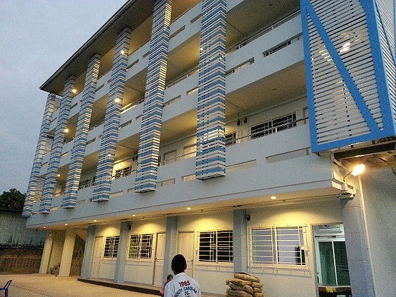 1 Bed Condo — photo 1