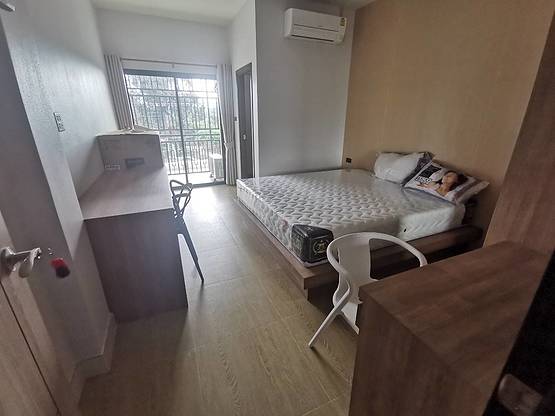 1 Bed Condo — photo 5