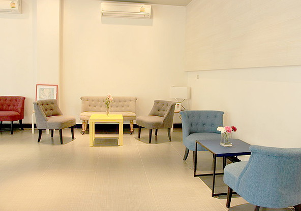 1 Bed Condo — photo 3