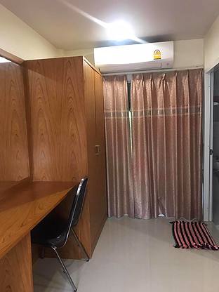 1 Bed Condo — photo 2