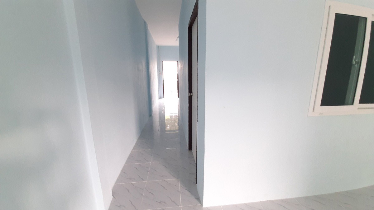 1 Bed Condo — photo 5
