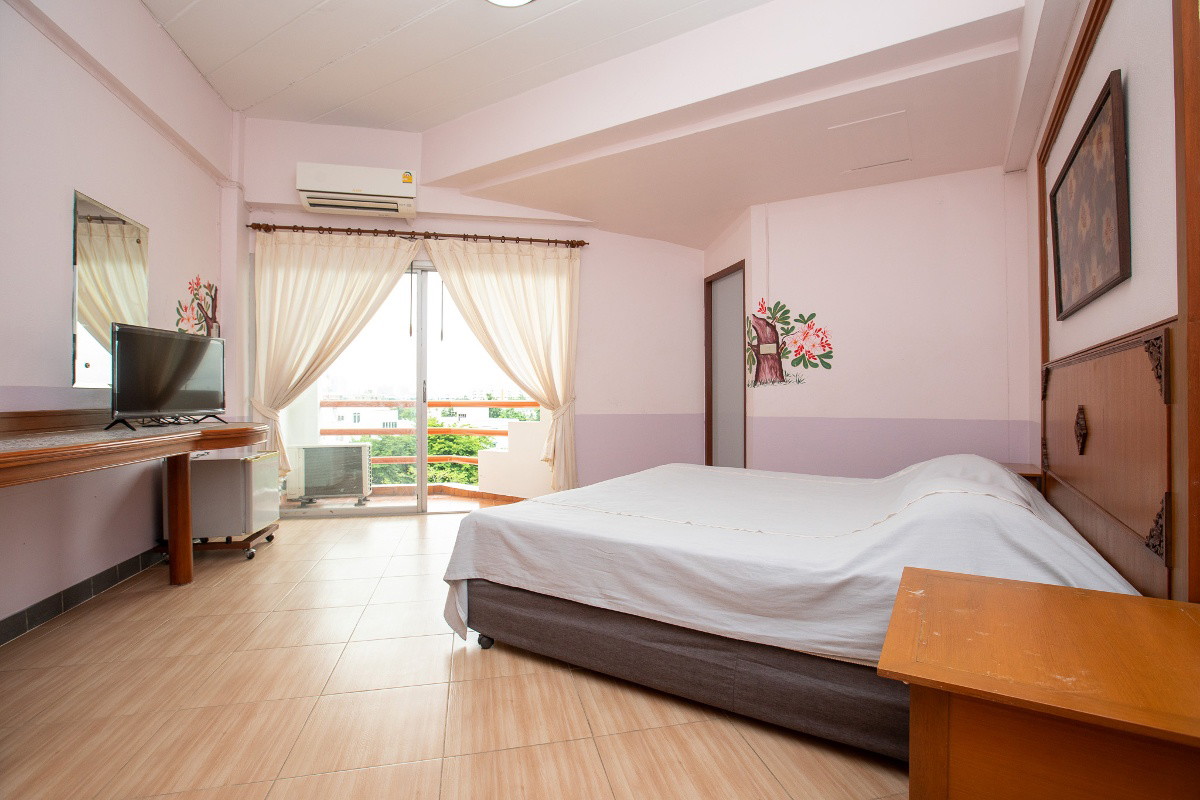 Condo · Bangkok Noi, bangkok — photo 4