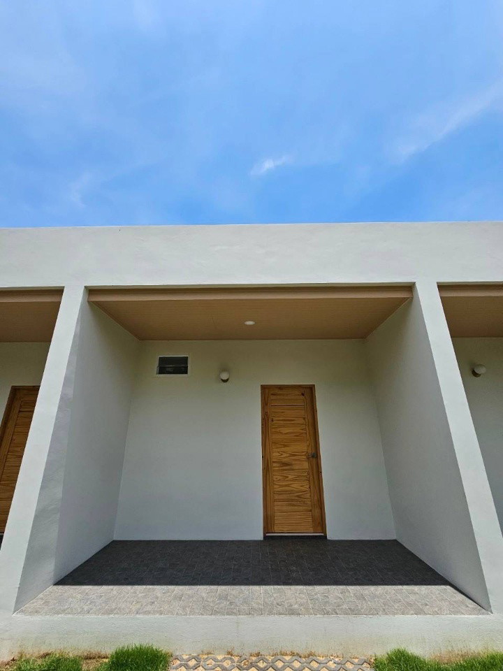 1 Bed Condo — photo 4