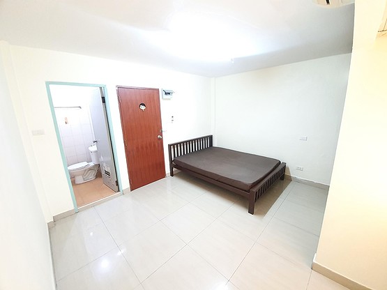 1 Bed Condo · Bangkok Noi, bangkok — photo 1