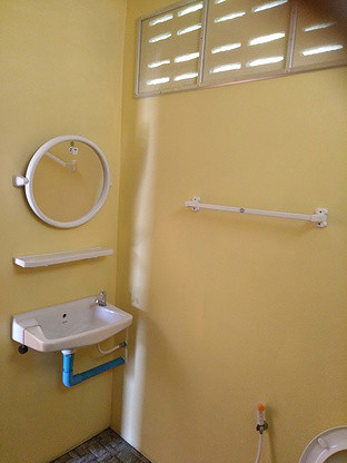 1 Bed Condo — photo 2