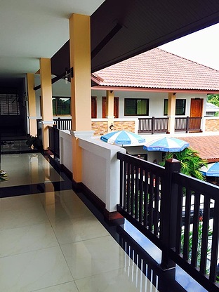 1 Bed Condo — photo 3