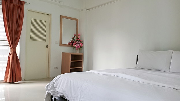 1 Bed Condo · Thon Buri, bangkok