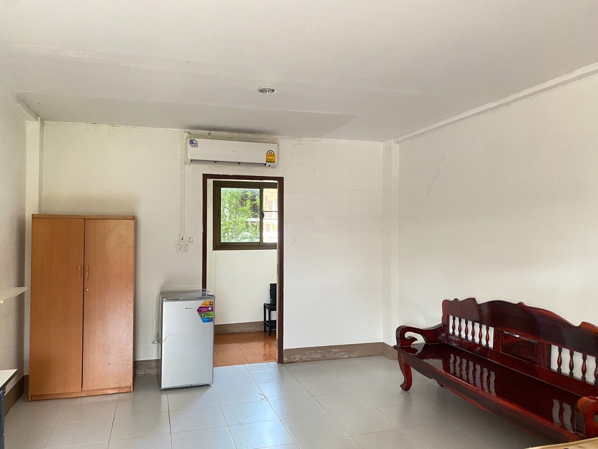 1 Bed Condo — photo 4