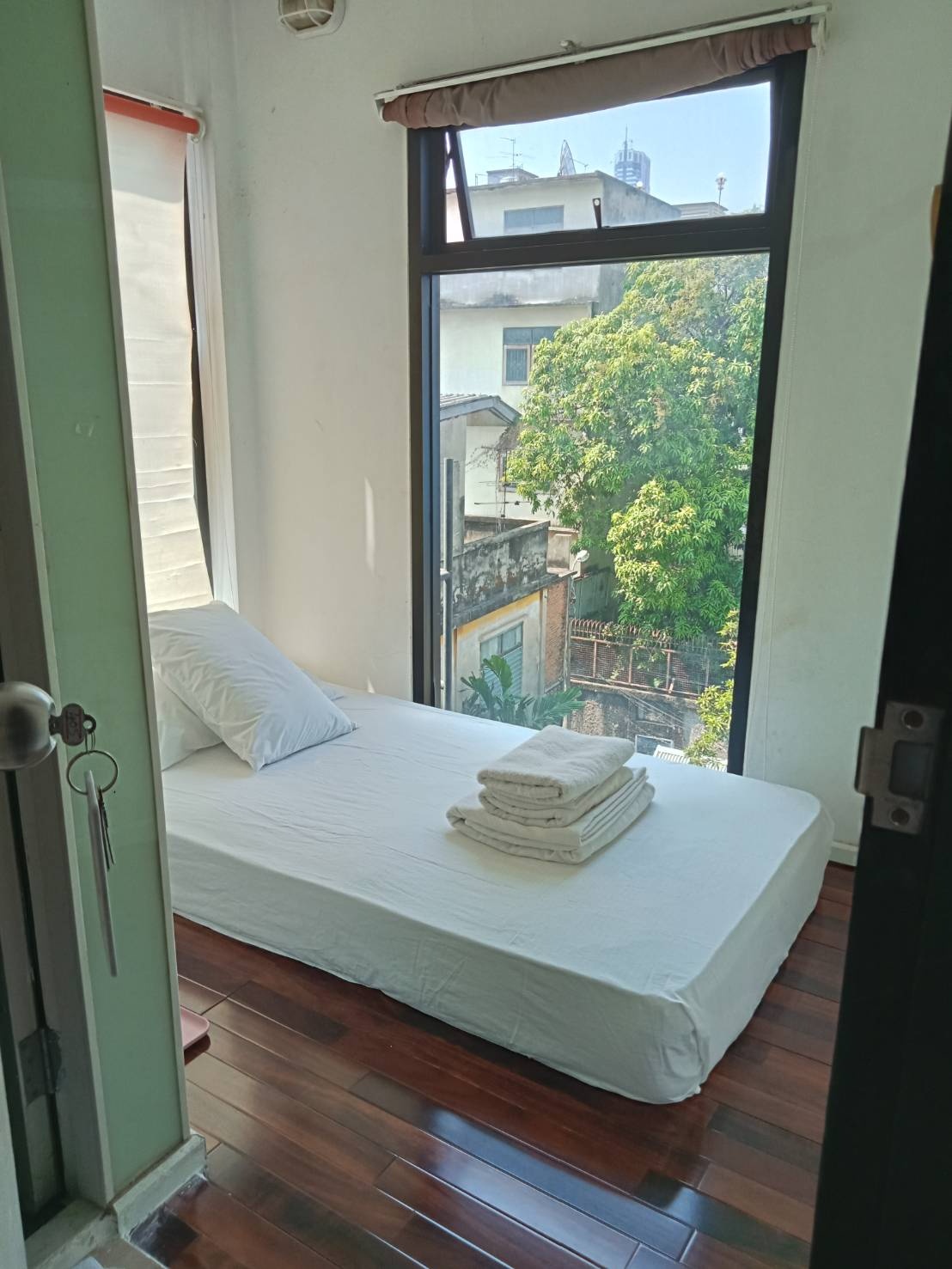 1 Bed Condo · Bang Rak, bangkok — photo 2