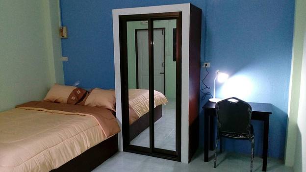 1 Bed Condo — photo 3