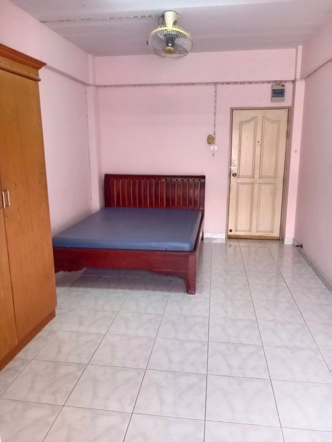 1 Bed Condo · Bang Khen, bangkok — photo 1