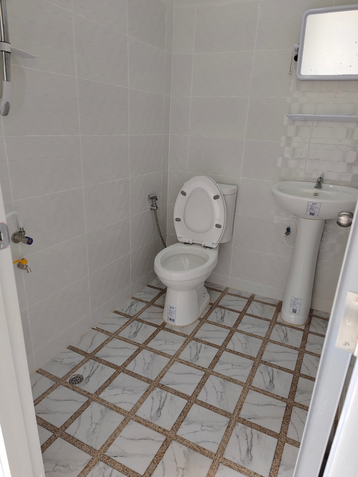 1 Bed Condo — photo 4