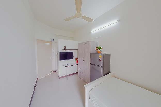 1 Bed Condo · Thon Buri, bangkok — photo 3